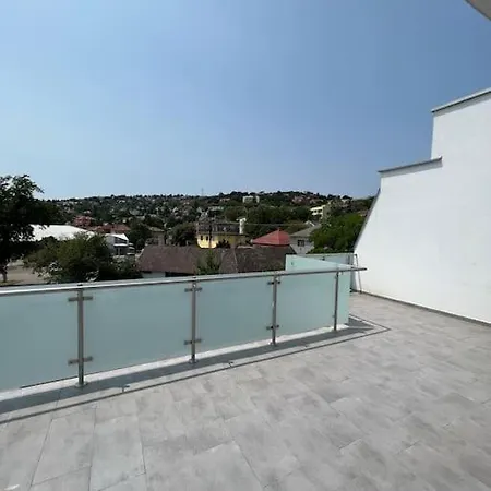 Korosi Apartman Apartament *